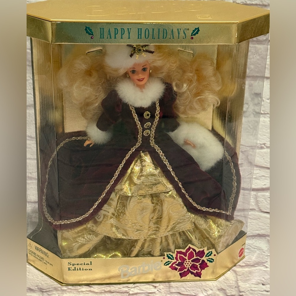 Barbie 1996 special edition Holiday Barbie with Gold & Maroon